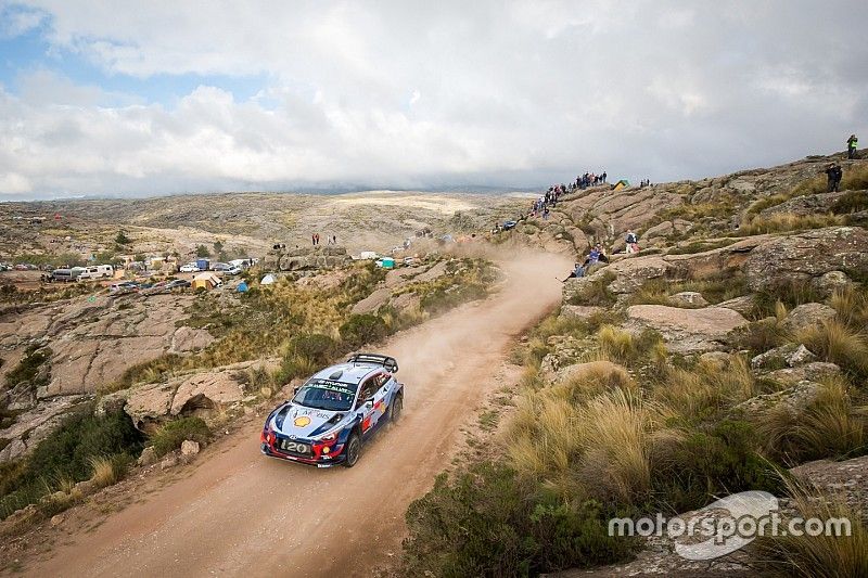 Neuville: "Argentina requiere un planteamiento cuidadoso"
