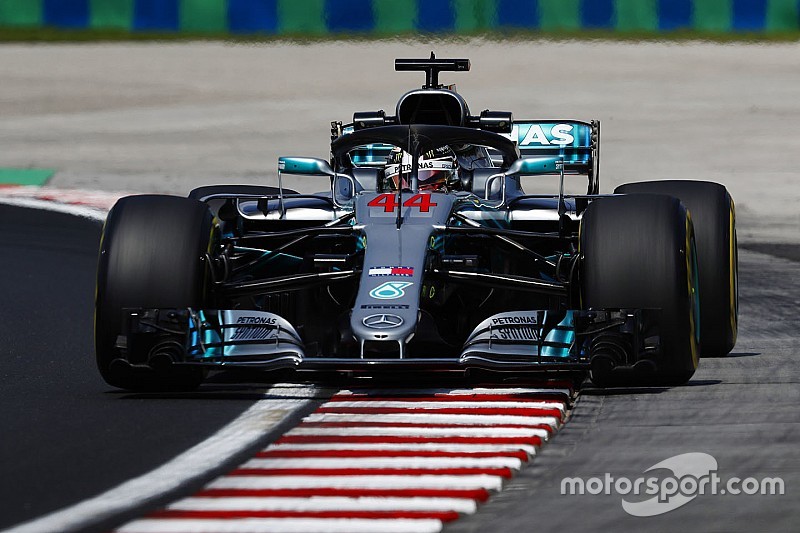Hamilton: Geçen seneye göre daha büyük baskı altındayım