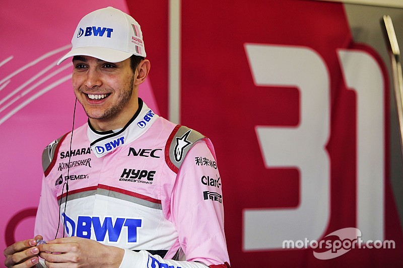 Ocon: "Mercedes tiene un ojo puesto en mí este año"