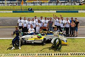 Em grid de 6 carros, Iorio vence e é campeão da F3 Brasil