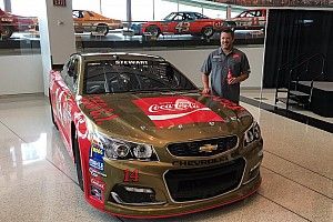 Tony Stewart to run iconic Bobby Allison scheme in Southern 500