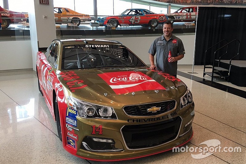 Tony Stewart to run iconic Bobby Allison scheme in Southern 500