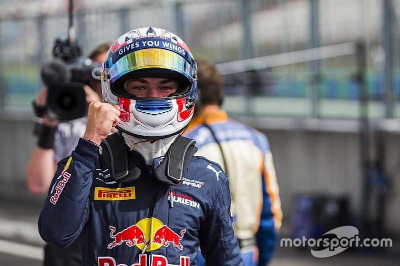 Pole position for Pierre Gasly, PREMA Racing