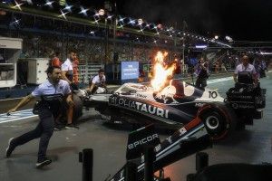 Feuer bei Pierre Gasly: "Bin noch nie so schnell aus dem Auto raus"