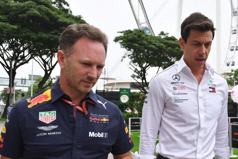 Toto Wolff: "Ich glaube, ihm ist da vorne einfach langweilig"
