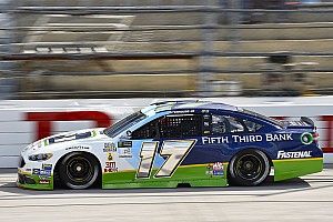 Fifth Third Bank reinvests with Roush Fenway Racing and Stenhouse