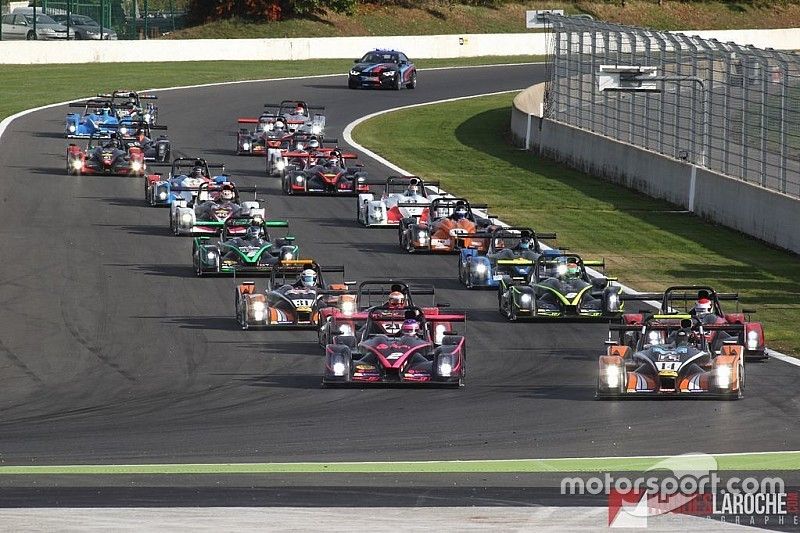 Jour 2 : Le soleil brille sur les courses de Magny-Cours