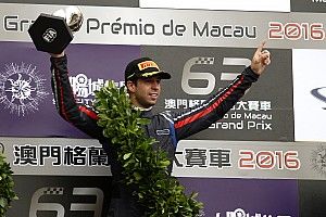 Da Costa hoping for IndyCar chance with Carlin
