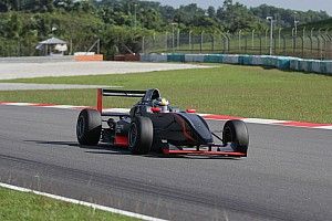 Tes Formula Masters: Keanon Santoso pertajam catatan waktu