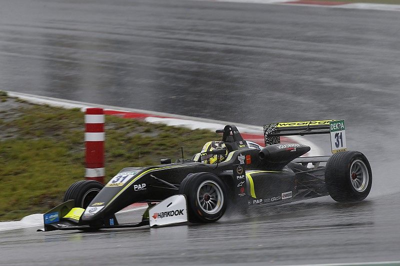 Lando Norris, Carlin Dallara F317 - Volkswagen