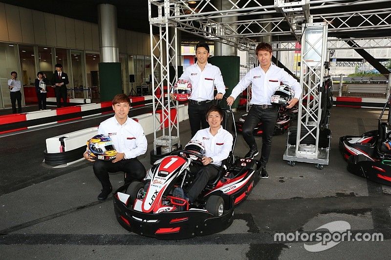小学生から楽しめる電動カート、お台場メガウェブで本日よりオープン