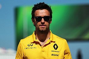 Renault considera manter Palmer em 2018 caso ele se recupere