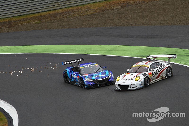 【スーパーGT】第3戦・最終戦もてぎラウンド:フリー走行2回目フォトギャラリー