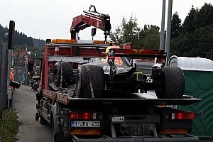 Verstappen fermato da un sensore: "Avrei preferito l'esplosione del V6!"
