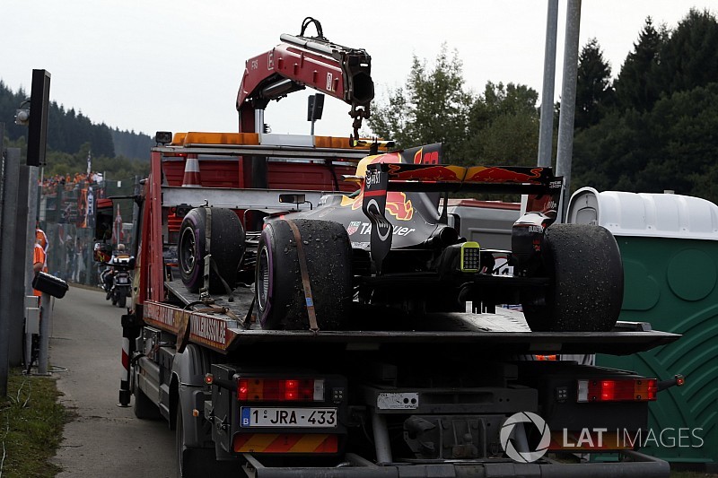 Verstappen fermato da un sensore: "Avrei preferito l'esplosione del V6!"