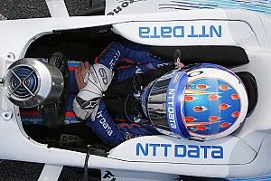 Dixon é "um dos melhores de todos os tempos", diz Mike Hull