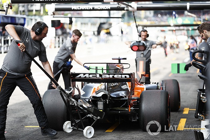 Giallo Alonso: si è ritirato, ma non c'erano problemi al motore Honda