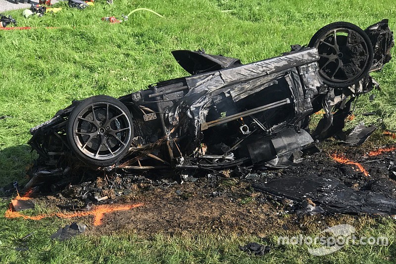Richard Hammond, transportado en helicóptero después de un accidente