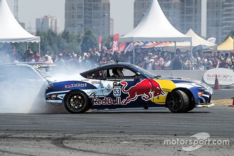 Canlı izle: Red Bull Car Park Drift Dünya Finali, İstanbul