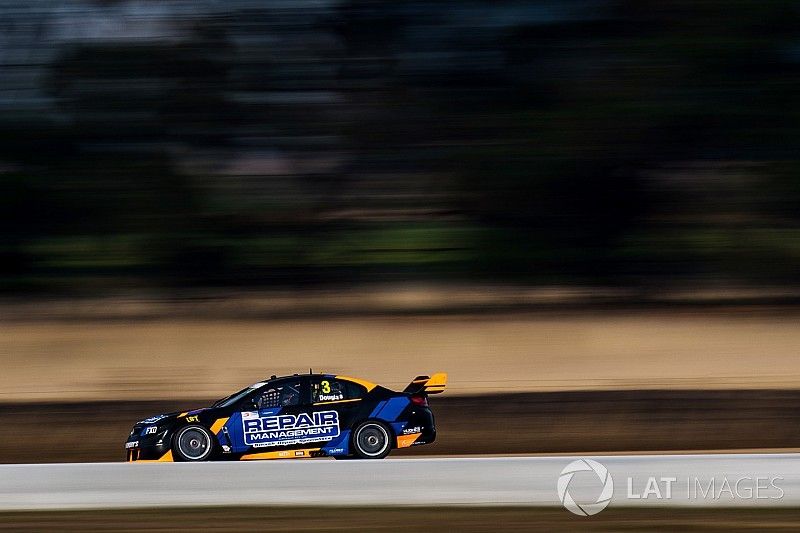 Taz Douglas, Lucas Dumbrell Motorsport Holden