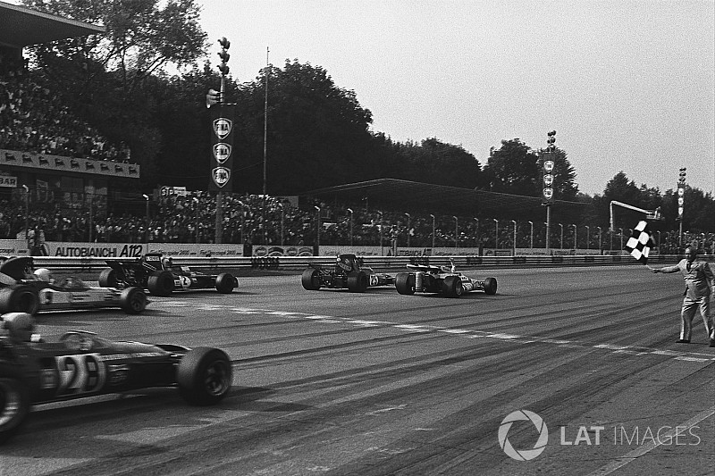 VIDEO: Finis terketat dalam sejarah Formula 1