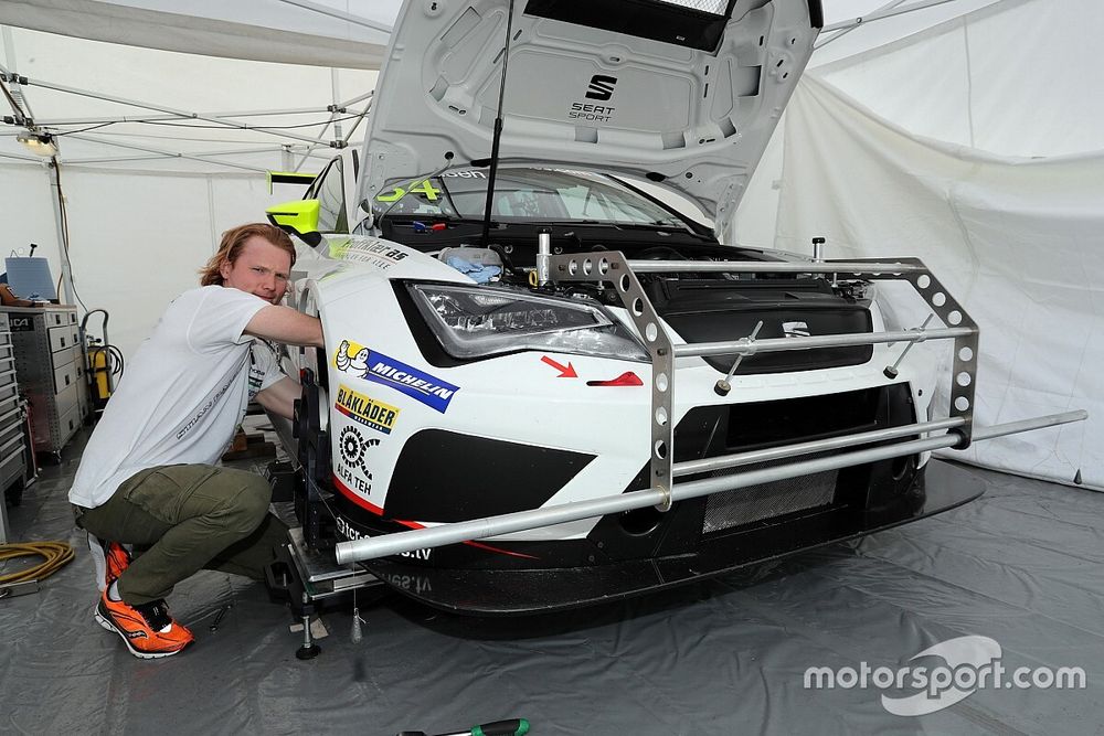 Stian Paulsen, Stian Paulsen Racing, SEAT León TCR