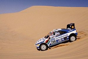 Retro: Unieke beelden uit Parijs-Dakar 1989