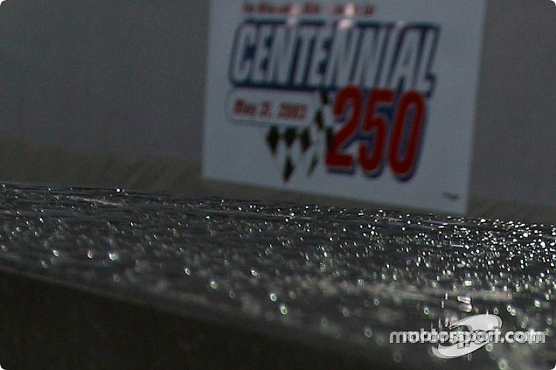 Квалификацию IndyCar в Мэдисоне отменили из-за дождя. Стартовую решетку сформируют по общему зачету