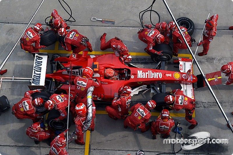 Ferrari pit crew waits for Michael Schumacher