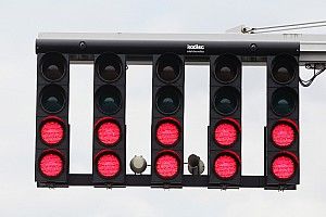 FIA werkt aan oplossing voor slecht zichtbare startlichten