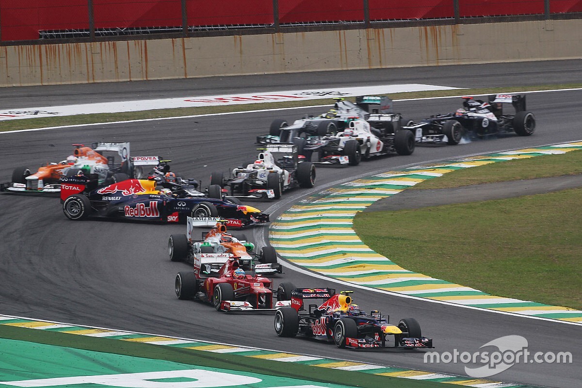 Kijktip van de dag: Alonso versus Vettel om titel in Brazilië