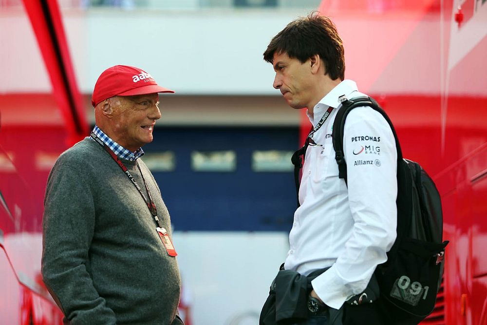 (L to R): Niki Lauda, Mercedes Non-Executive Chairman with Toto Wolff, Mercedes AMG F1 Shareholder a