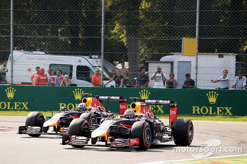 «Это было прекрасное время». Риккардо вспомнил, как обгонял Феттеля в Red Bull