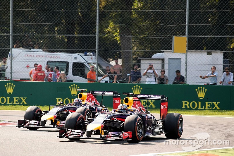 «Это было прекрасное время». Риккардо вспомнил, как обгонял Феттеля в Red Bull