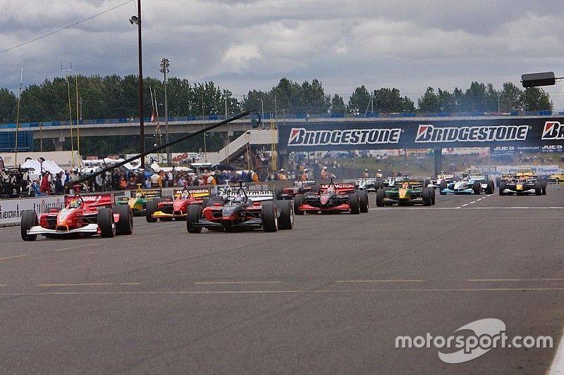 IndyCar standing starts “not a priority” for 2022 regs