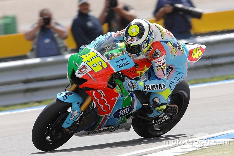 Retro: Hoe Rossi Assen op de banken kreeg met fenomenale TT 2007