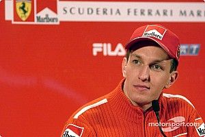 TV: Sem F1, Globo dispensa Burti e gerente de esportes a motor