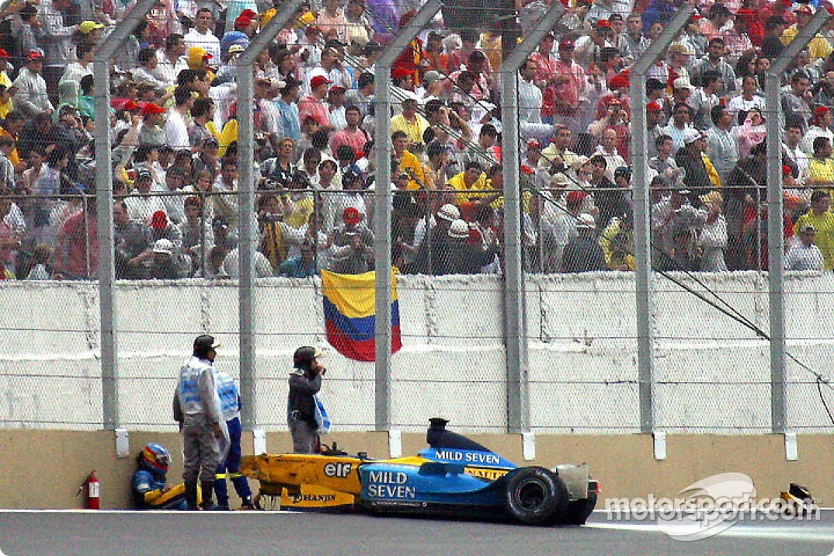 Galeri: Kecelakaan yang Dialami Alonso dalam Karier