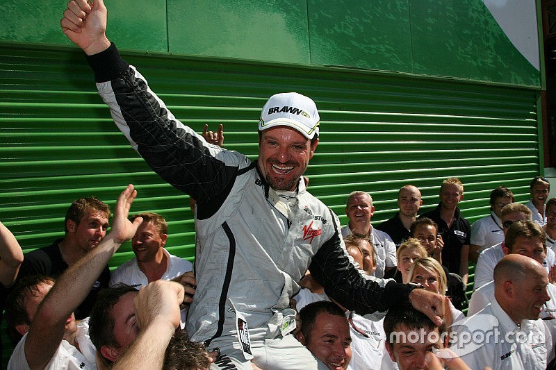 Dez anos depois, Rubinho revela diálogo com Hamilton após vitória 100 do Brasil na F1