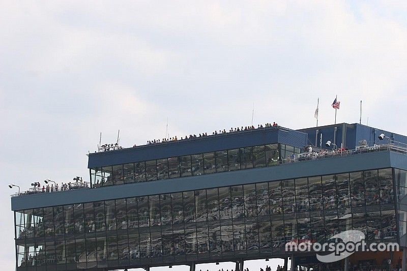 Spotters high above Chicagoland Motor Speedway