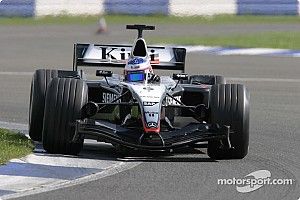 McLaren: 2019 için Raikkonen'le ilgilenmemek aptallık olur