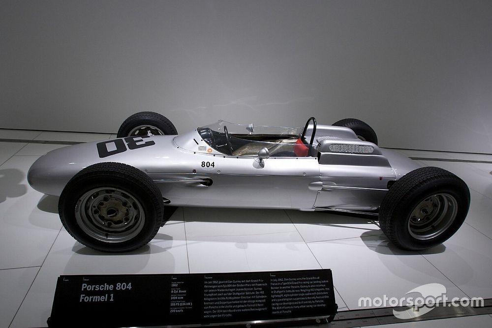 В Porsche назвали условие возвращения в Формулу 1