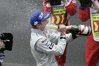 Räikkönen első győzelme Monacóban a McLarennel