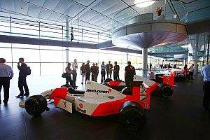 McLaren naar rechter om plan voor herfinanciering te versnellen