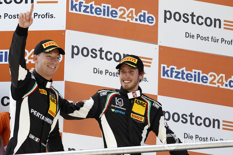 Podium: Sieger #19 GRT Grasser Racing Team, Lamborghini Huracán GT3: Ezequiel Perez Companc, Mirko B