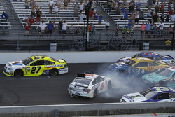 Trevor Bayne, Roush Fenway Racing Ford crash