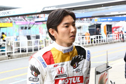 #16 Team Mugen Honda NSX-GT: Daisuke Nakajima
