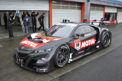 #16 チーム無限 NSX-GT