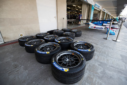 Pneumatici fuori dal box Amlin Andretti Formula E Team
