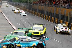 Crash, Renger van der Zande, Mercedes-AMG Driving Academy Mercedes-AMG GT3; Nico Müller, Phoenix Racing Audi R8 LMS